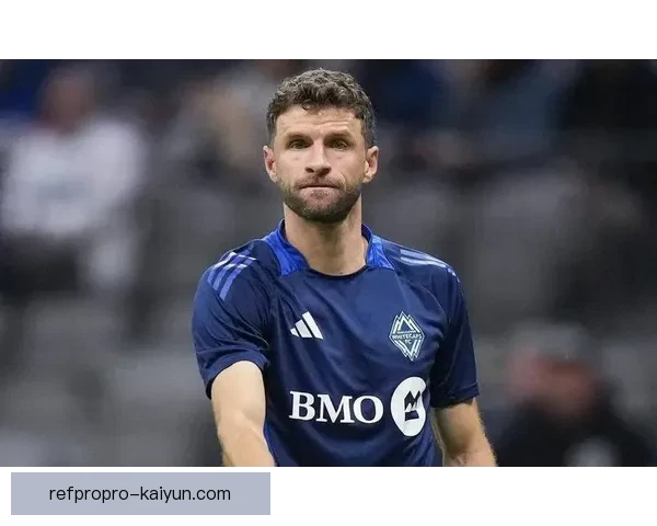 穆勒助攻数据持续提升，展现出强大的组织能力与比赛影响力